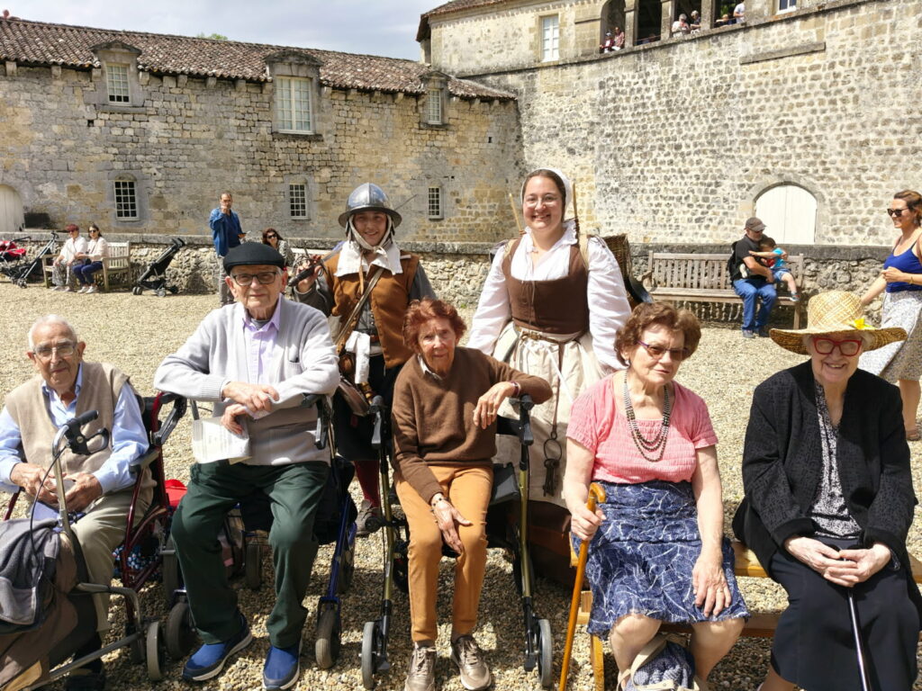 EHPAD Grignols Visite au Château Cazeneuve 2025