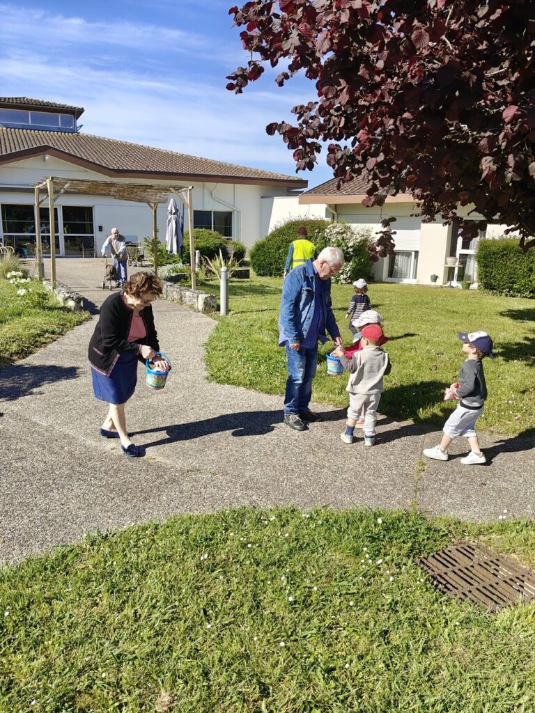 EHPAD Grignols Chasse aux œufs 2025